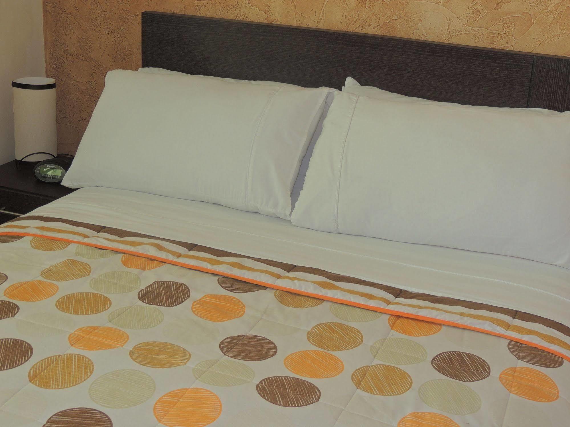Titan Hotel & Spa Bogotá Esterno foto