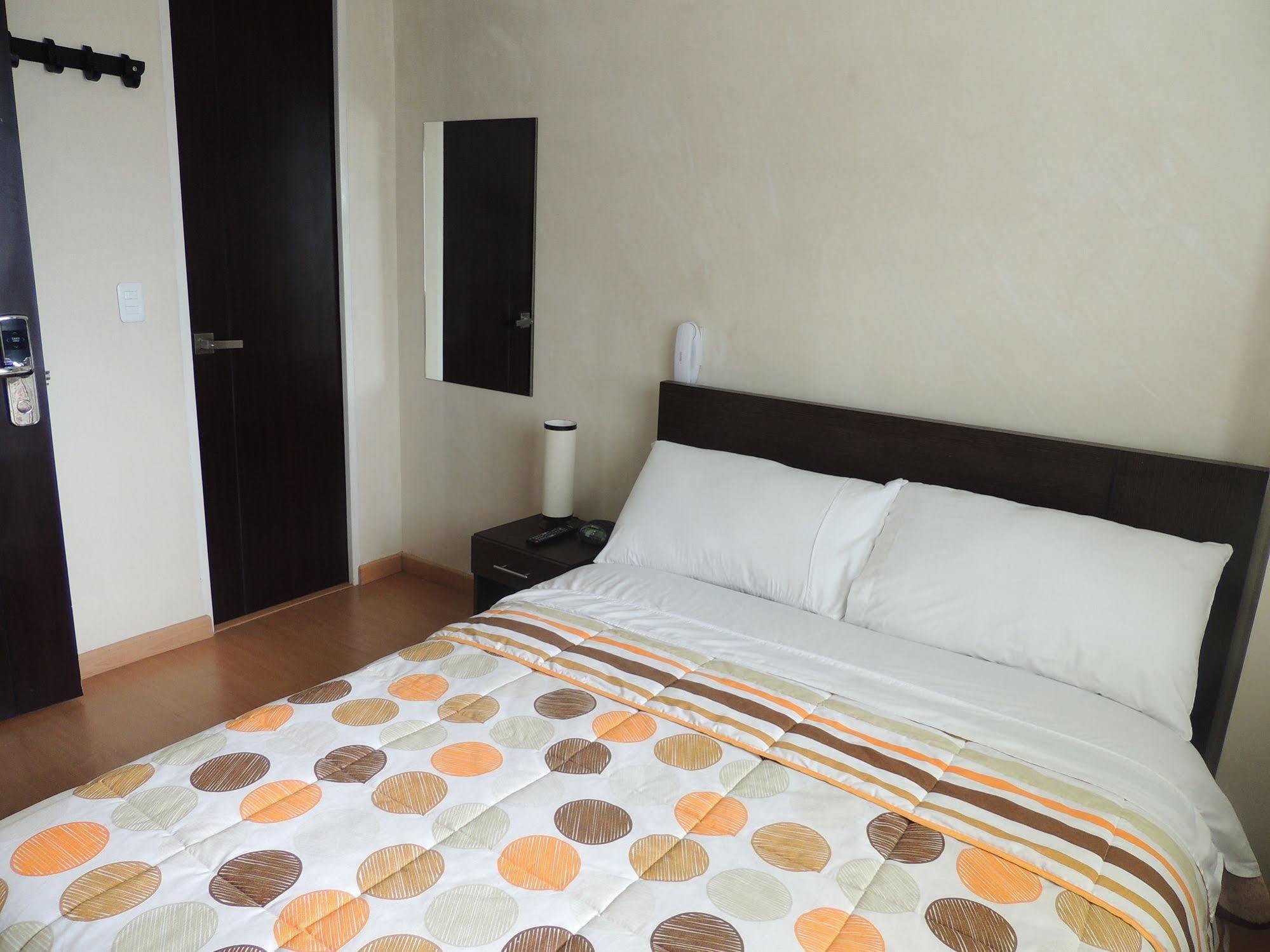 Titan Hotel & Spa Bogotá Esterno foto