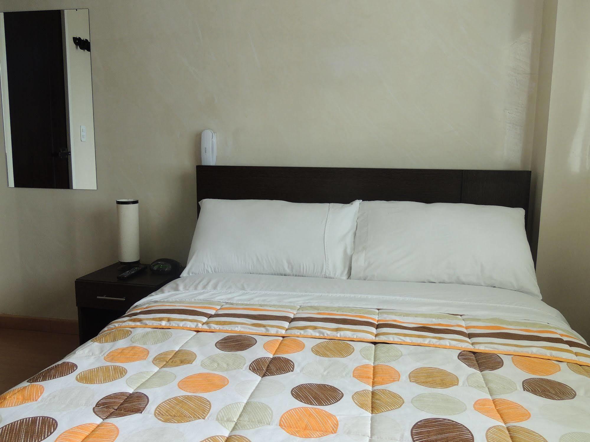 Titan Hotel & Spa Bogotá Esterno foto