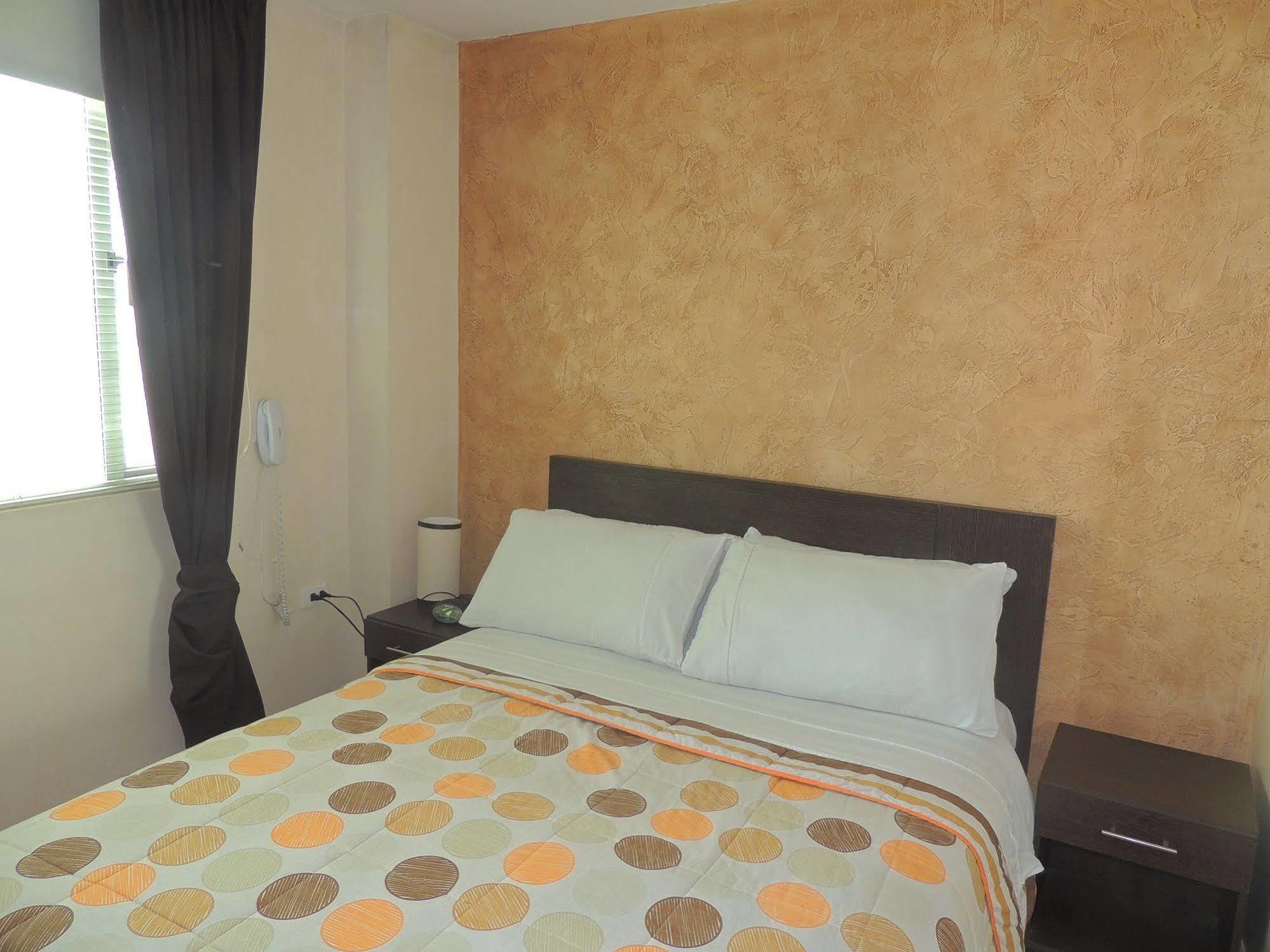 Titan Hotel & Spa Bogotá Esterno foto
